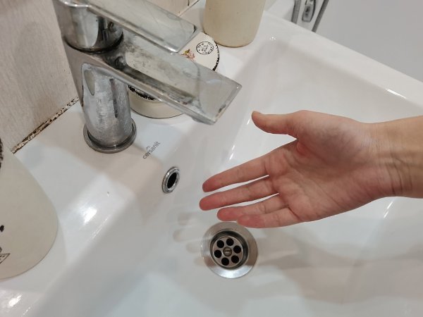 10 марта в некоторых домах Кирова отключат холодную воду.Отключение связано с запросом сторонних ...