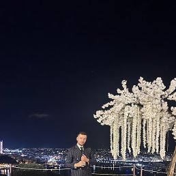 Sar, 26, 