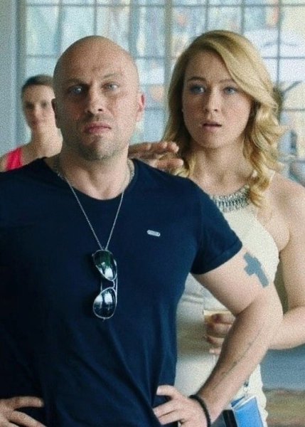 Прошло ровно 10 лет с момента выхода сериала, в котором очаровательная Танюха завоевала сердца ... - 4