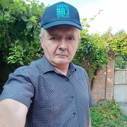 ��������, 63 ����, ������������