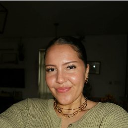 Anna, 32, 