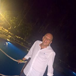 Fabio, 57, 