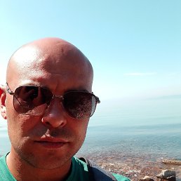 Igor Palenov, 36, 