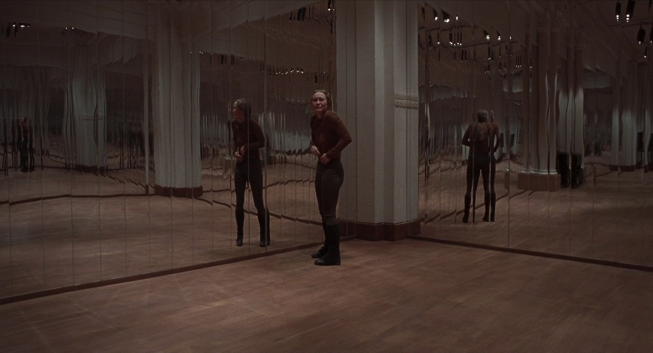  / Suspiria, 2018.Directed by Luca Guadagnino - 3