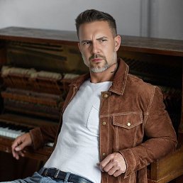 ����, 52 ����, ������-��-����