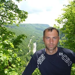 Oleg, 45, -