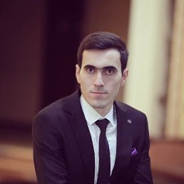 Ali, 29, 