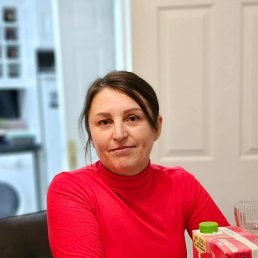 Olesea, 43, 