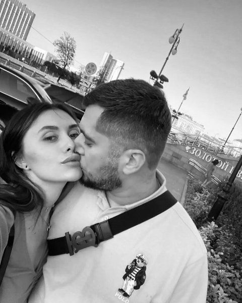 Бывшая супруга Техника поделилась в переписке фотографией Паши, когда ему стало плохо. Это вызывает ...