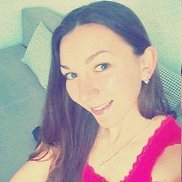 Viktoriia, 32 , 