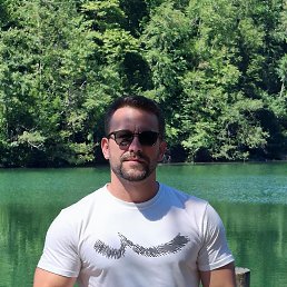 Alexs, 28, 
