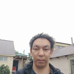 Neo, 37, 