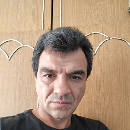 Ruslan, 40, 