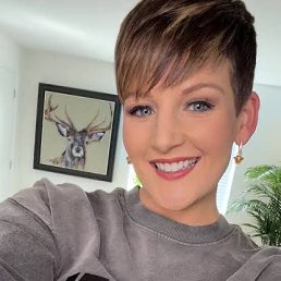 Angela, 29, 