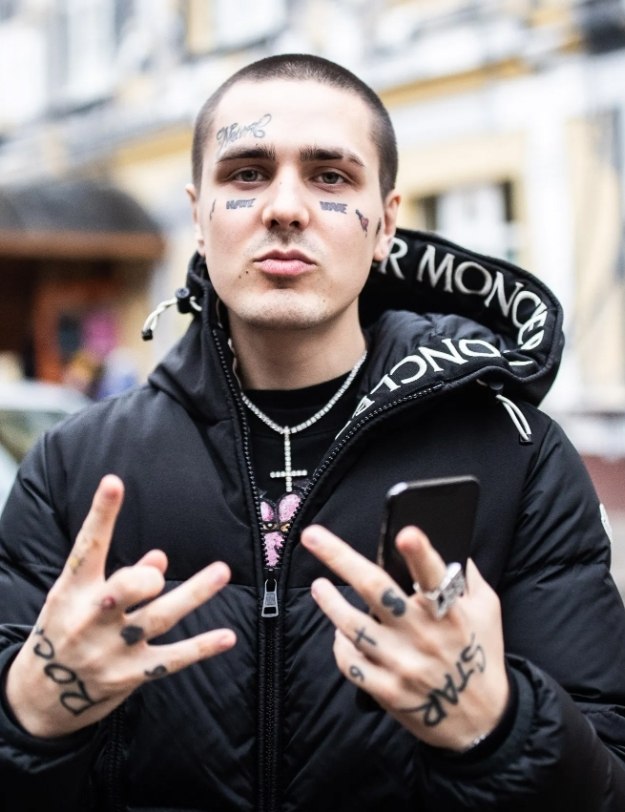 МВД России объявило в розыск Фейса* — информация об этом появилась в официальной базе ведомства. ...