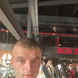 Vadim, 36, -