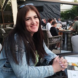 Ludmila, 49, 