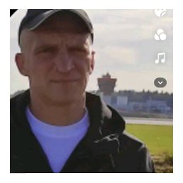 Boris, 45, 