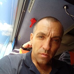 Roman, 42, 