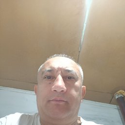 Abdullajon, 42, 