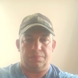 Vladimir, 39, 