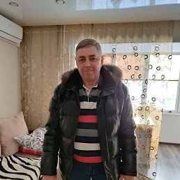 ��������, 53 ����, ������