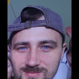 Den, 39, 