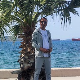 Yavuz, 37, 