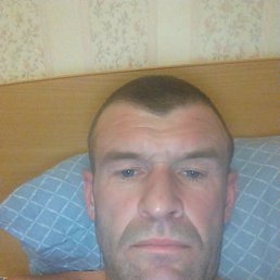Witalij, 45, 