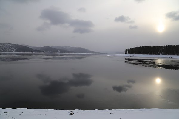 Красноярское водохранилище (27.01.25г.). Поделиться новостью: vk.cc/cAf8Kc ... - 6
