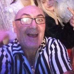 Jak, 45, 