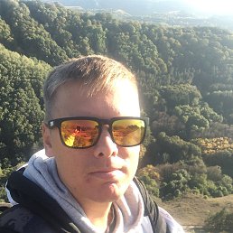Nikita, 30, 
