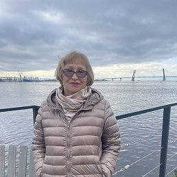 Larisa, �����-���������, 66 ���