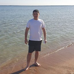 Suxrob, 41, 