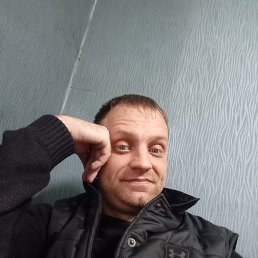 Savin, 36, 