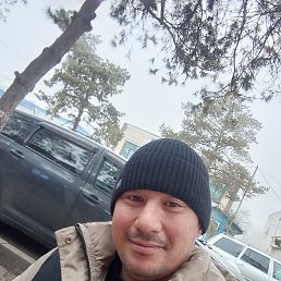 Ruslan, 40, 