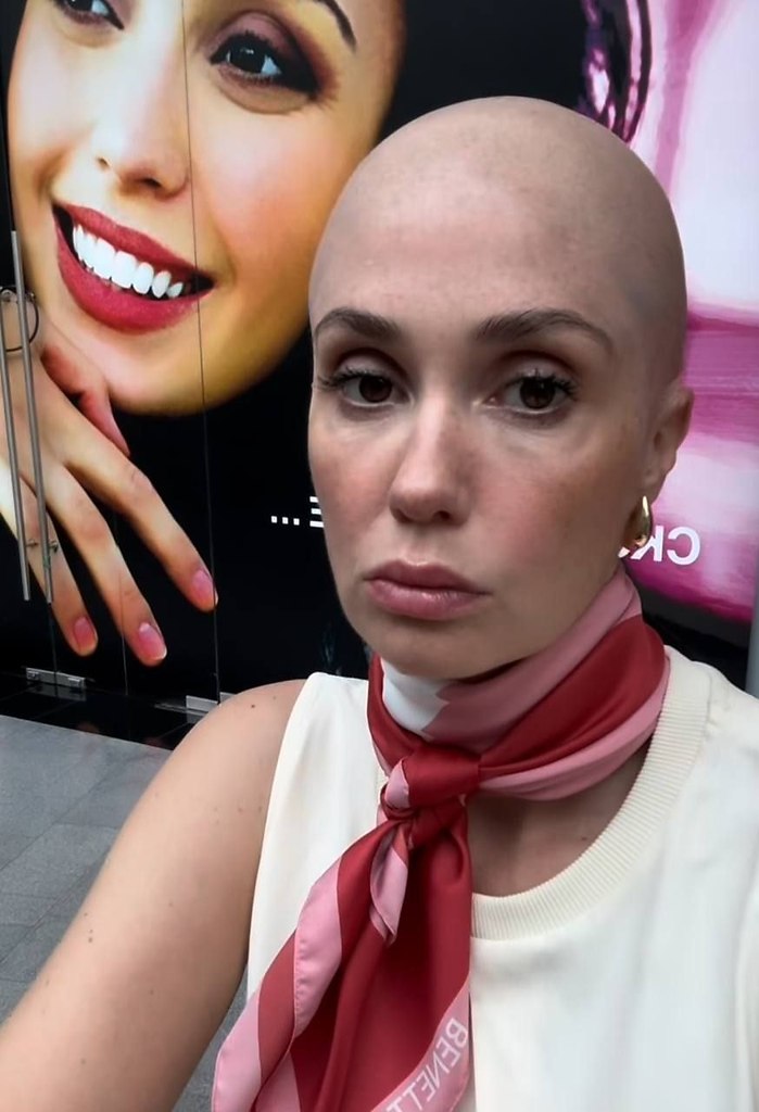 Агата Муцениеце не прекращает сниматься в кино, несмотря на беременность. На этот раз гримёры ... - 2