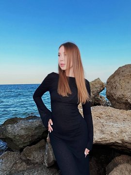 Vika, 29 , 