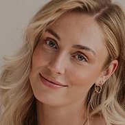 , 27 , Los Angeles