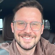 �����, 33 ����, ����������