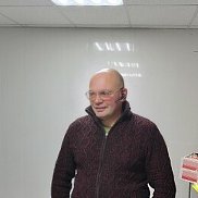 �����, 43 ����, �����������