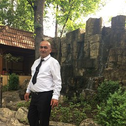 Arsen, 37, 