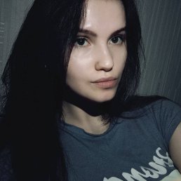 Sofia, 22, 