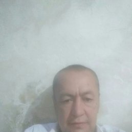 Dilmurod, 53, 
