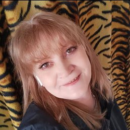 *�����*, �����������