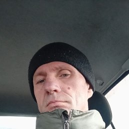 Andrey, 46, 