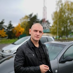 Denis, 37, 
