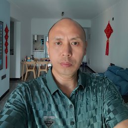 dexte, 45, 