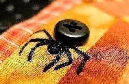 Как пришить пуговицы. Интересные идеи)