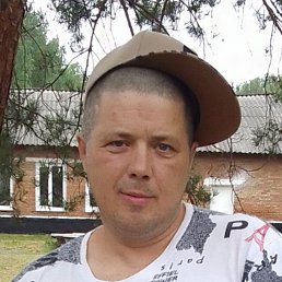 Maksim Teterin, 39, 